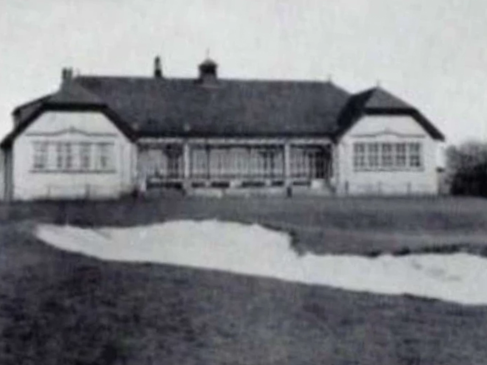 Club House